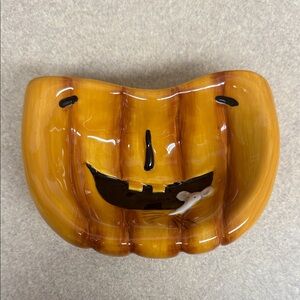 Oneida vintage Pumpkin Shaped Ceramic Dish